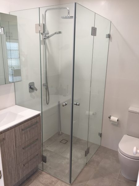 Frameless Corner Entry Shower Screen | Pro Shower screens and Wardrobes