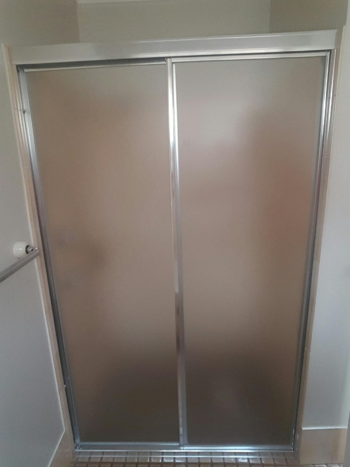 Obscured Glass Sliding Shower | Pro Shower screens and Wardrobes